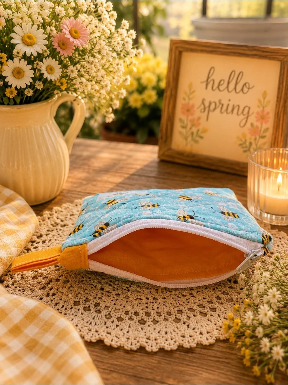 Bee Quilted Zipper Wallet